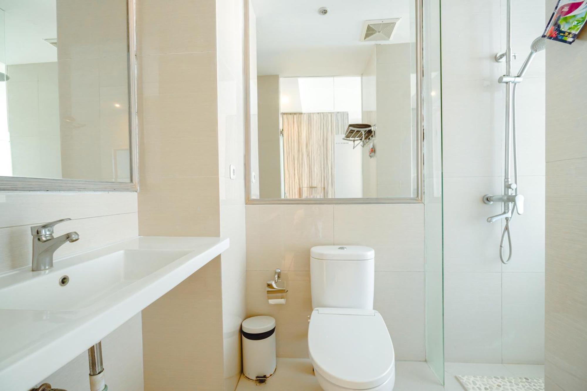 Bali Bustle Pararaton Coliving And Coworking Space レギャン エクステリア 写真