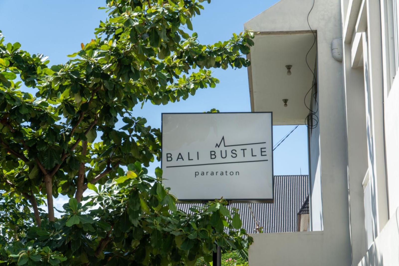 Bali Bustle Pararaton Coliving And Coworking Space レギャン エクステリア 写真