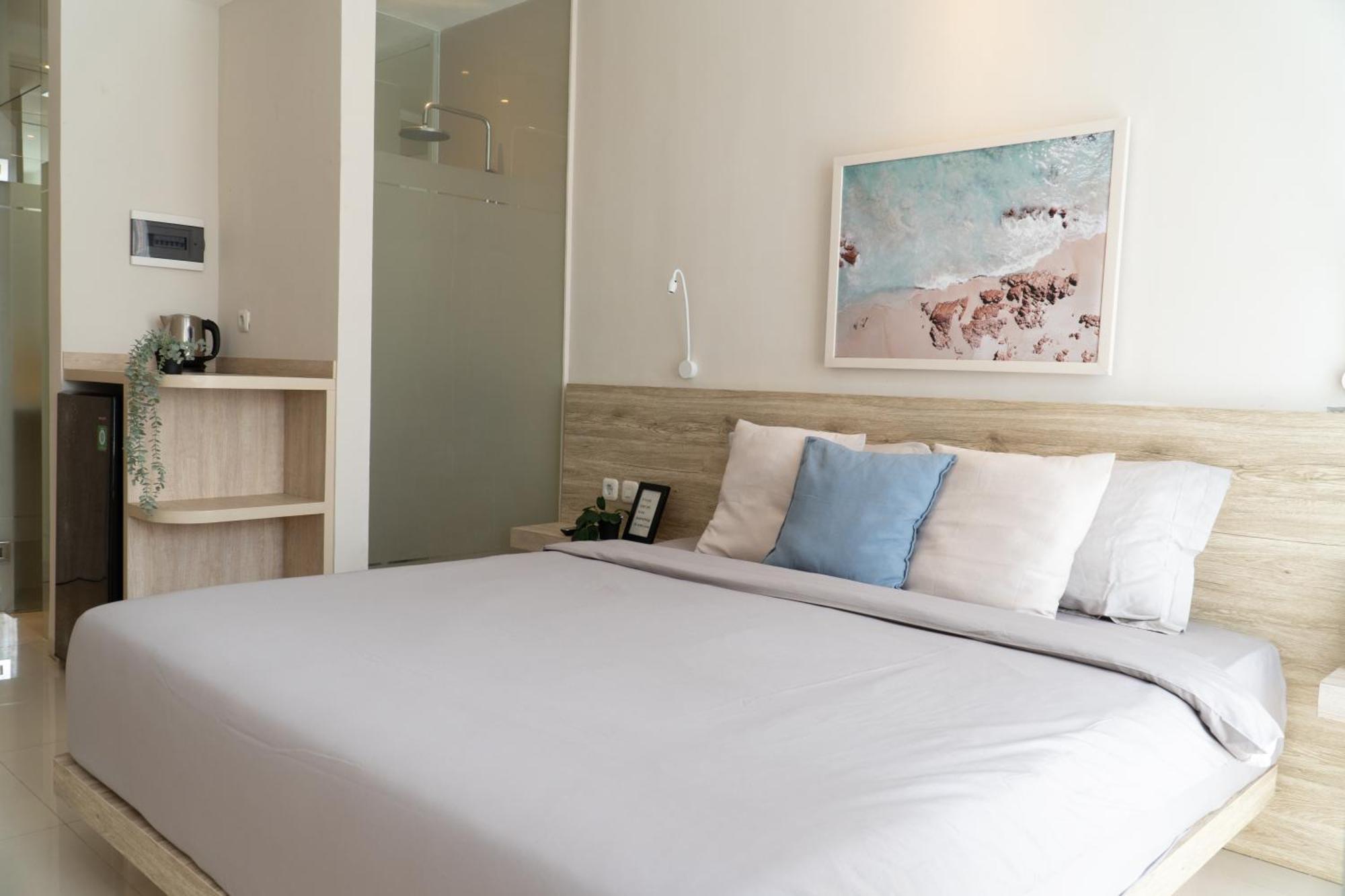 Bali Bustle Pararaton Coliving And Coworking Space レギャン エクステリア 写真