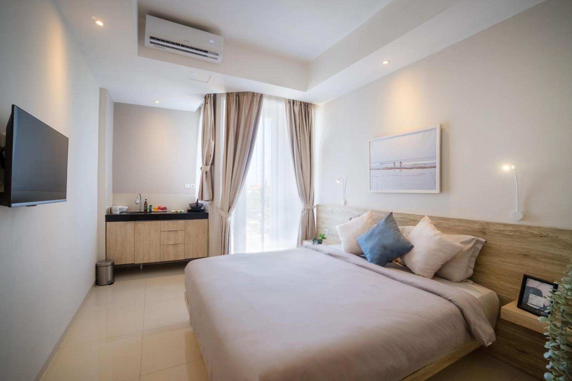 Bali Bustle Pararaton Coliving And Coworking Space レギャン エクステリア 写真